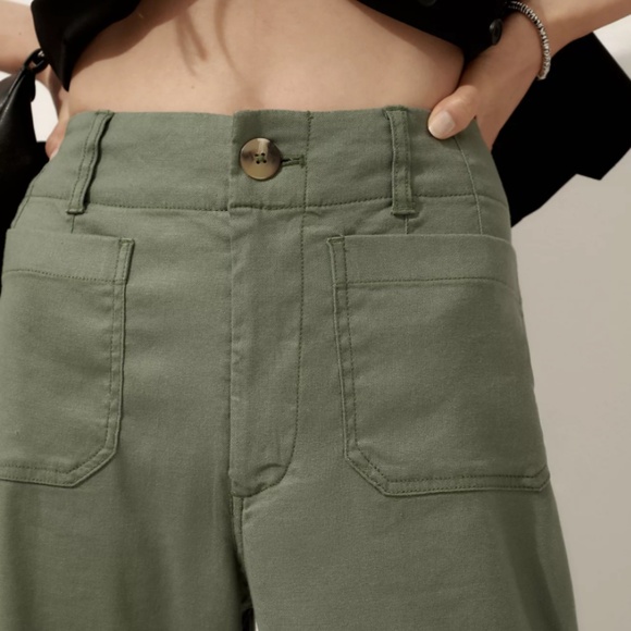 Colette Cropped Wide-Leg Pants by Maeve: Linen Edition (Holly) - Picture 2 of 7